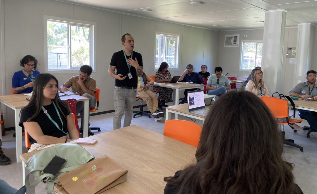 Cierre de proyecto Fondecyt: Seminario sobre retención de líderes reúne a diversos actores del mundo educativo